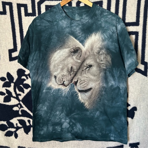 The Mountain Other - The Mountain Lion T-Shirt Size Large Lions Animal Print 2017